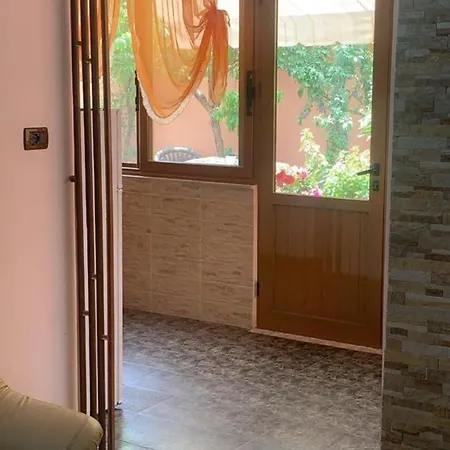 Terracotta House 2 Apartment *