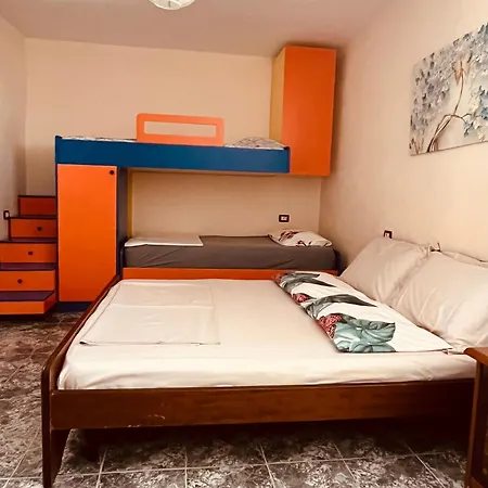 Terracotta House 2 *